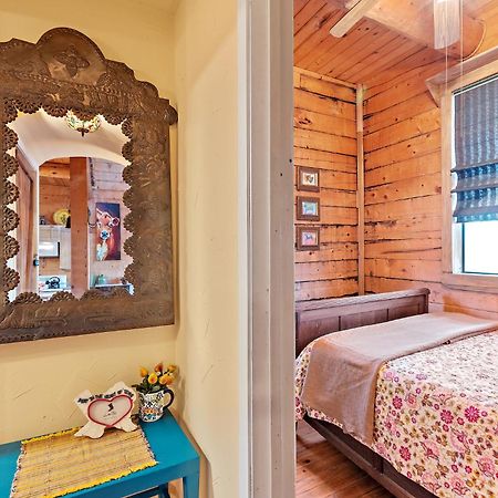 Mighty Oak Log Cabin Фредериксбург Екстериор снимка