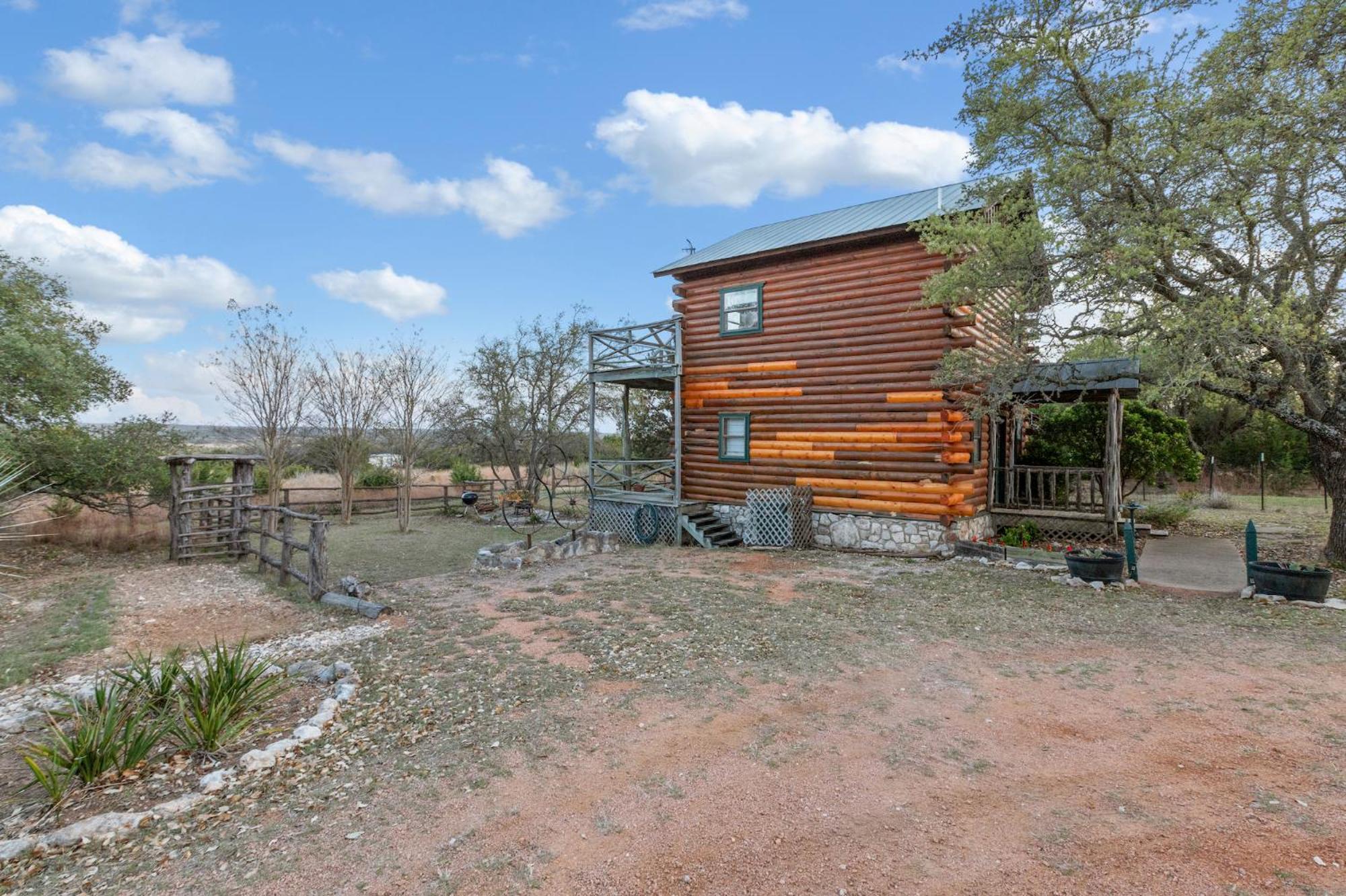Mighty Oak Log Cabin Фредериксбург Екстериор снимка